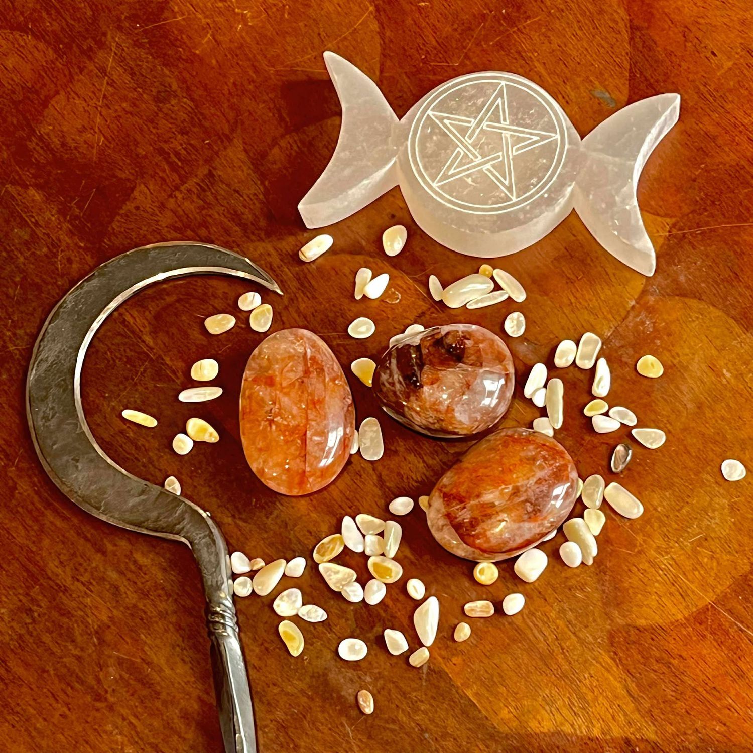 Fire Quartz Palm Stone