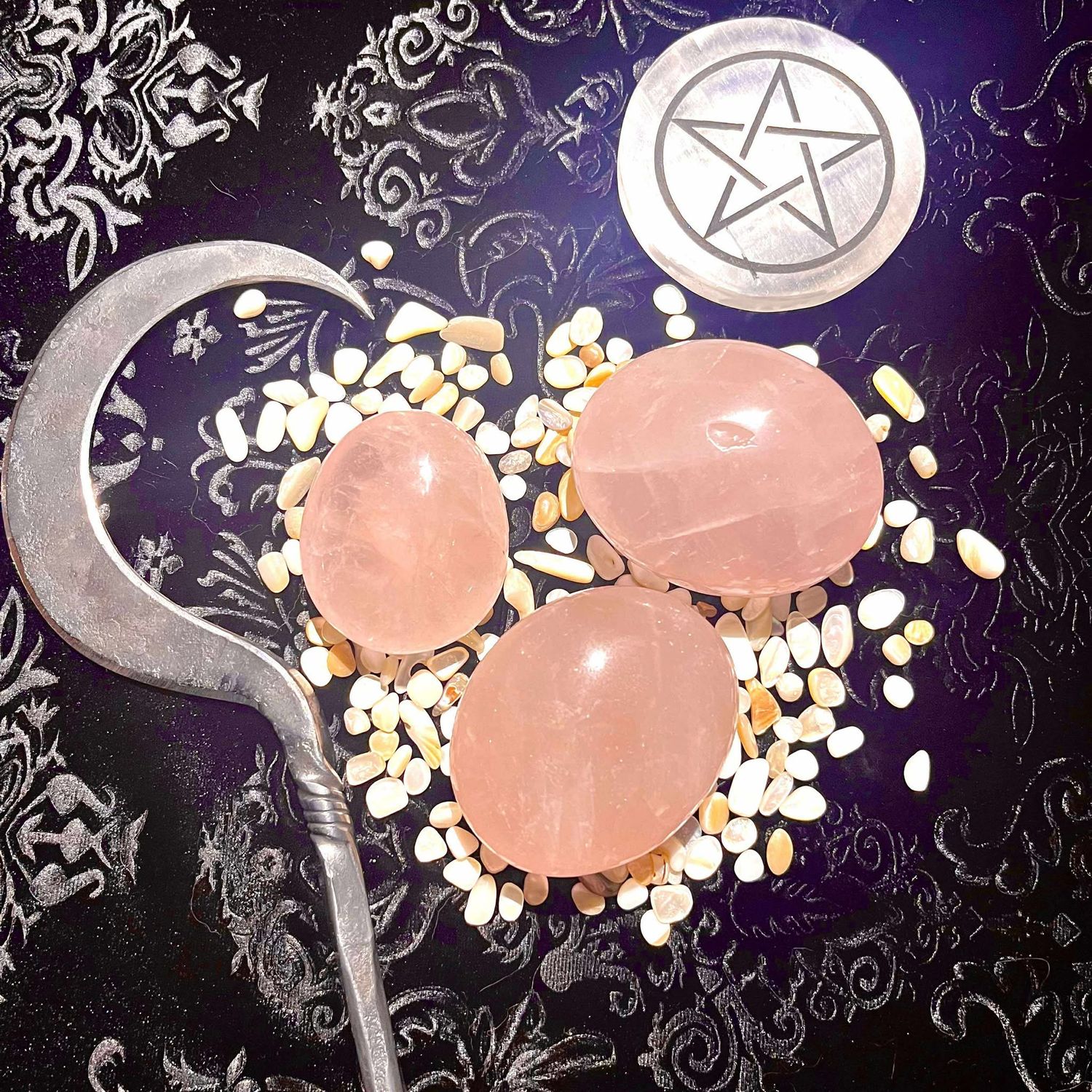 Rose Quartz Palm Stone