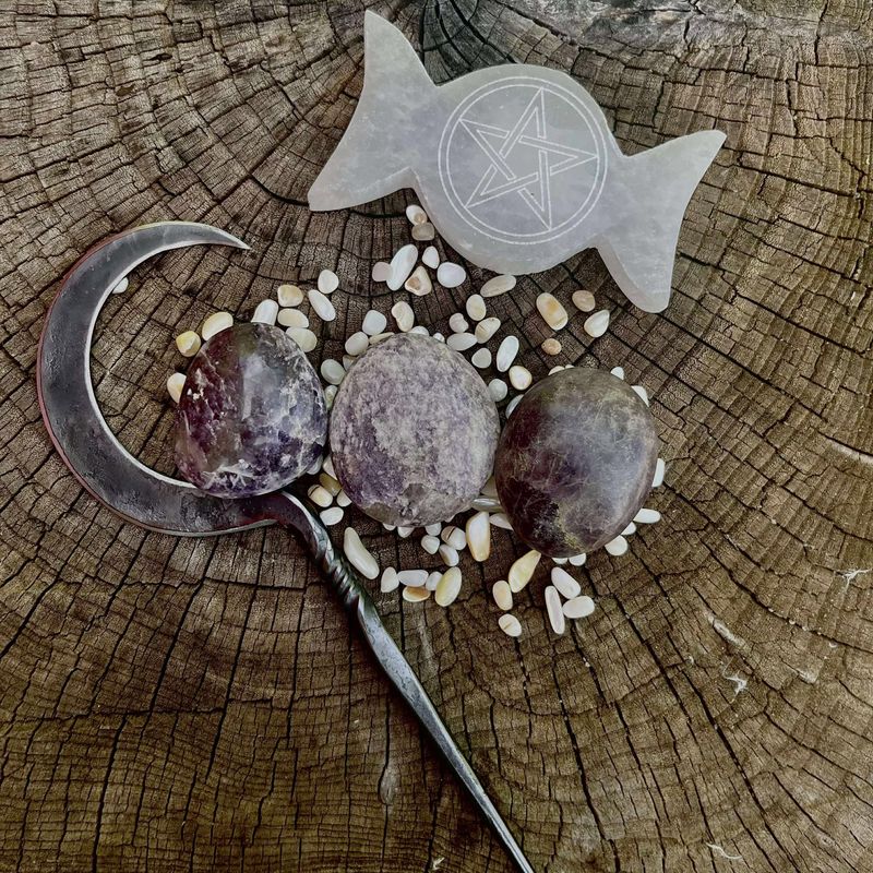 Purple Lepidolite Palm Stone