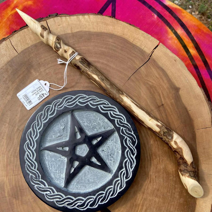 Luna Ignis English Hazel Wand Dagda