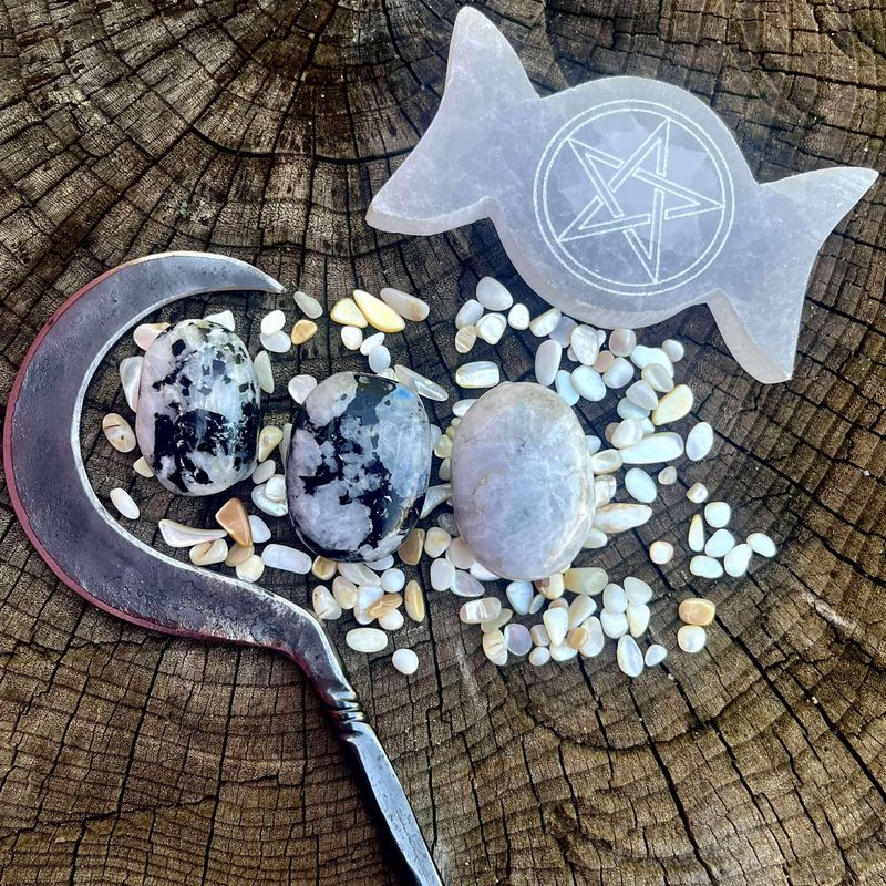 Rainbow Moonstone Palm Stone