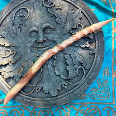 Luna Ignis English Graveyard Yew Wand Merlyn