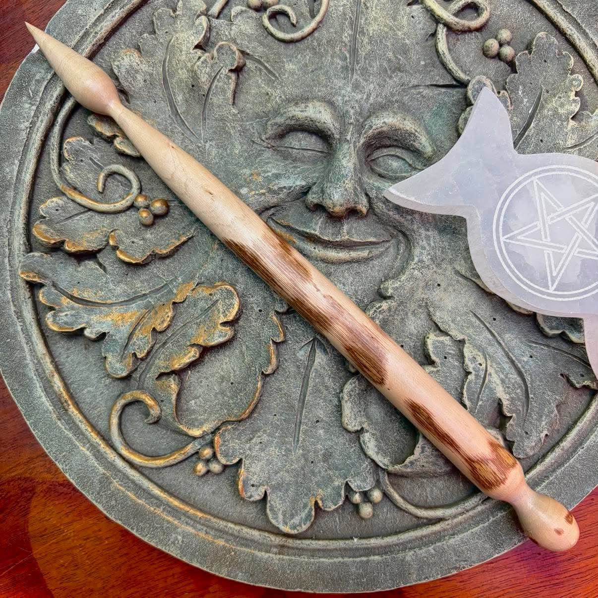 Luna Ignis English Hazel Wand Dagda