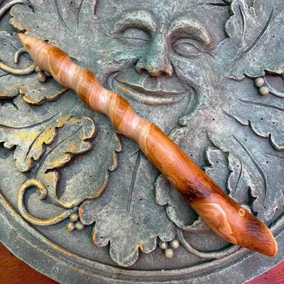Luna Ignis English Rowan Wand Erenn