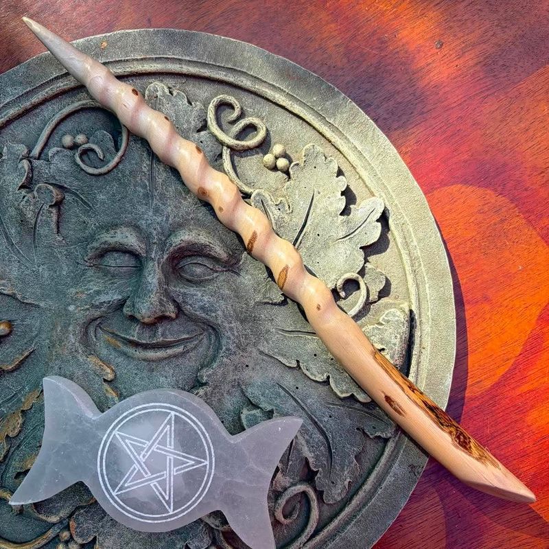 Luna Ignis English Hazel Wand Taliesin