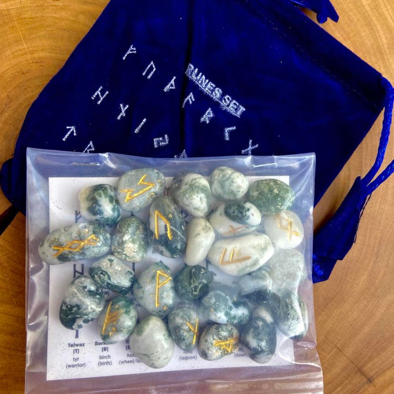 Moss Agate Rune Set