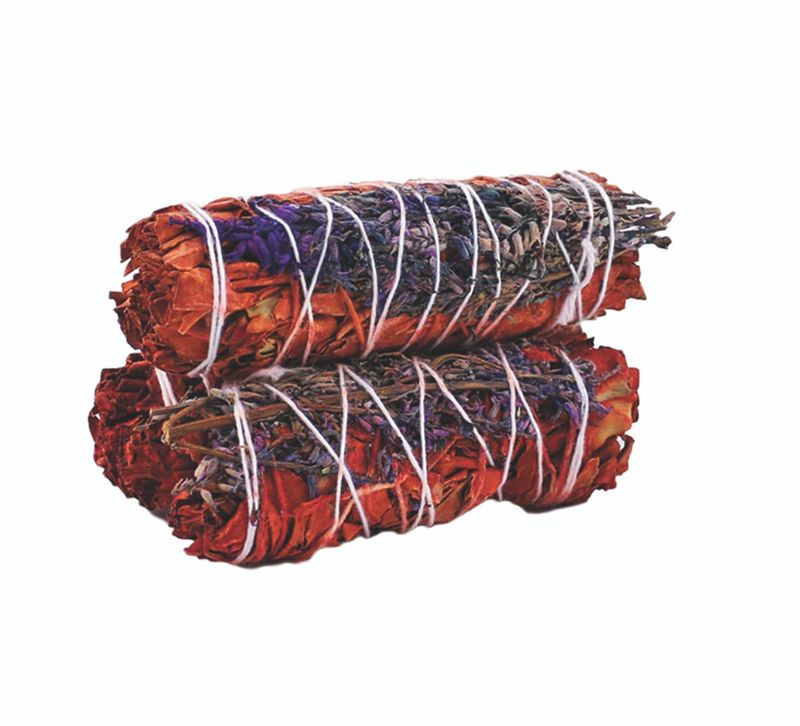 Medium Smudge Dragon's Blood With Lavender 4 Inches