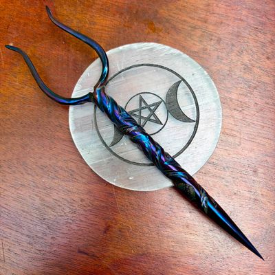 Stang Burin or Candle Scribe Vine Twist Iridescent