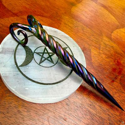 Rams Horns Burin or Candle Scribe Rope Twist Iridescent