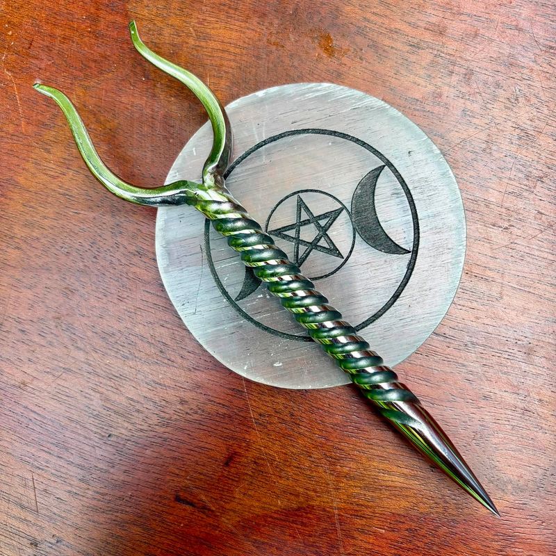 Stang Burin or Candle Scribe Single Twist Polished