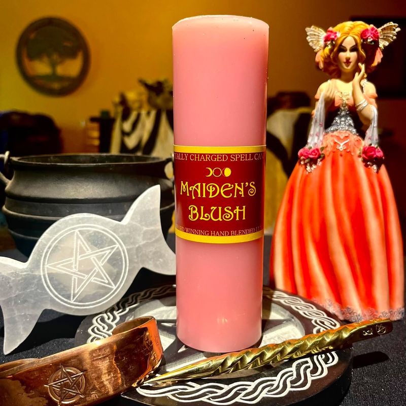 Luna Ignis Pillar Candle Maiden's Blush