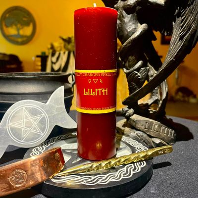 Luna Ignis Pillar Candle Lilith
