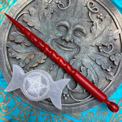 Luna Ignis Exotic Wood Wand Vermillion Morgayne