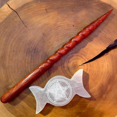 Luna Ignis Exotic Wood Wand Bloodwood Tiamat