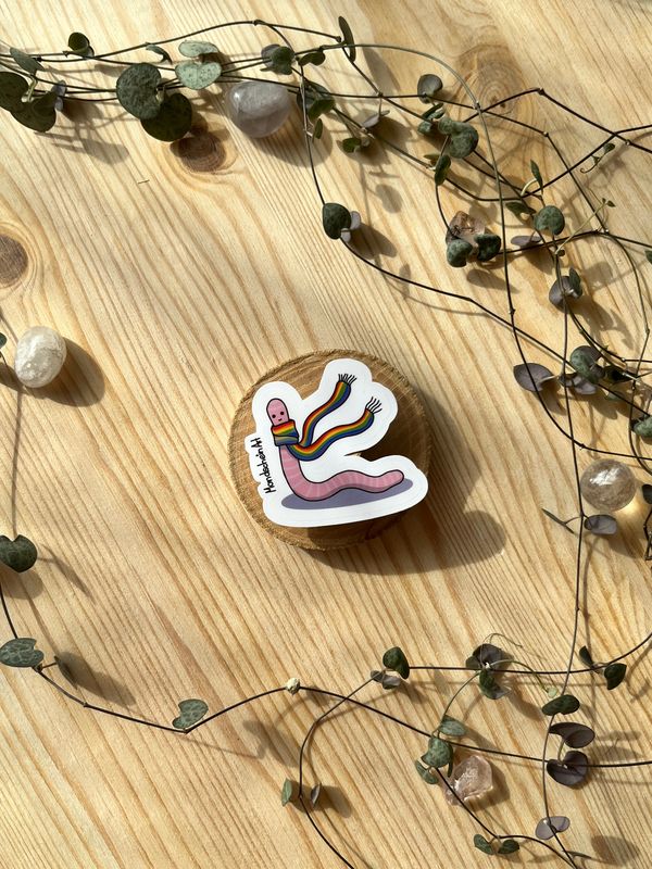 Vinyl Sticker - Wurm im Wind Pride