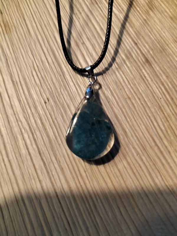 Hanger met koord Blauwe Apetiet