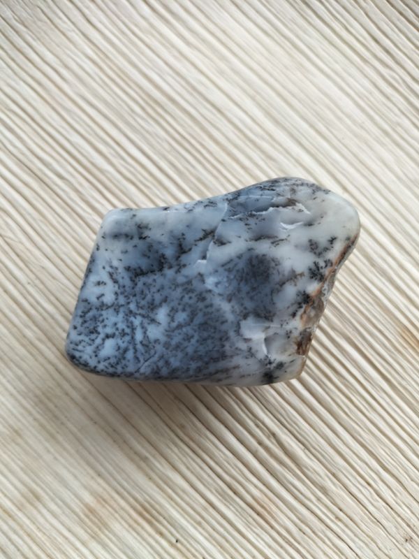 Dendriet  Opaal Trommelsteen