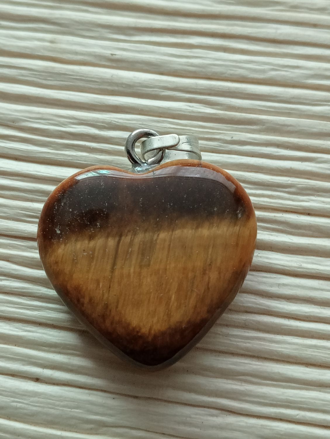 Hangertje Tijgeroog Hartje