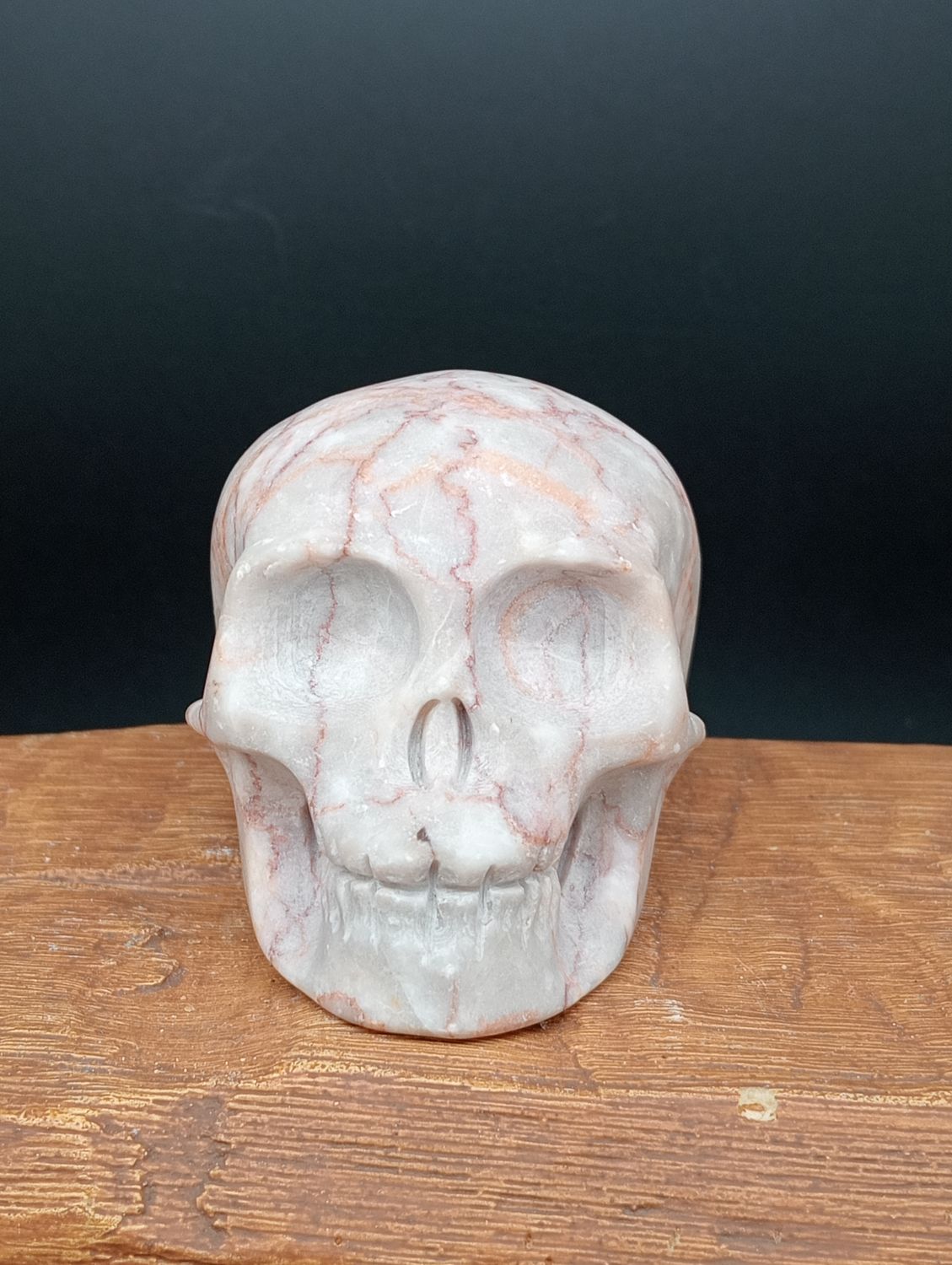 Red Vein Jaspis Skull