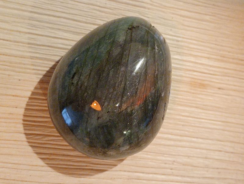 Handsteen Labradoriet