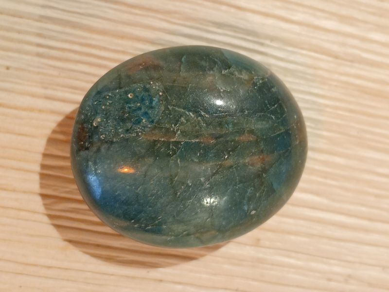 Blauwe Apetiet Handsteen