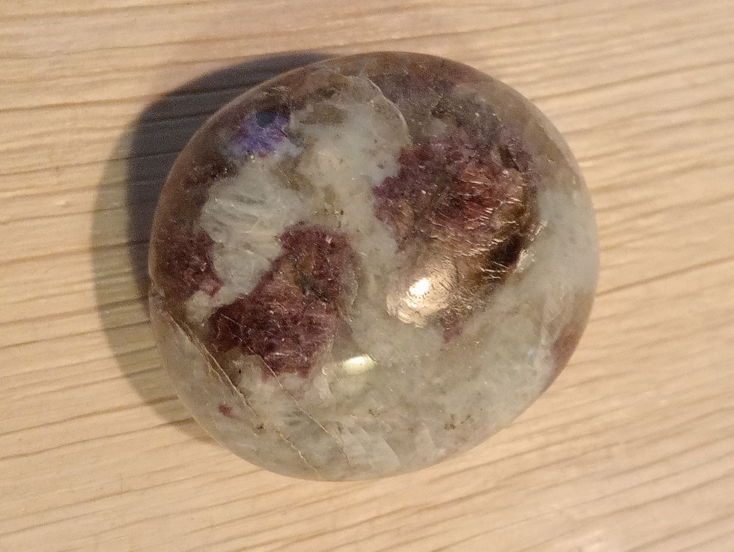 Rubeliet Handsteen