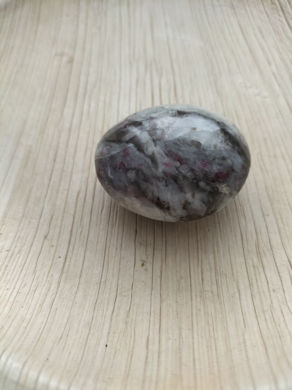 Rubeliet Handsteen