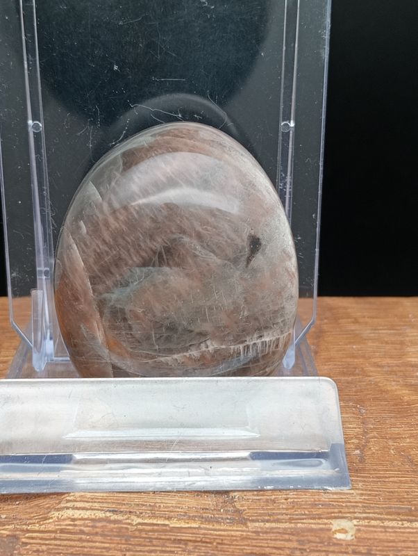 Handsteen Zwarte Maansteen