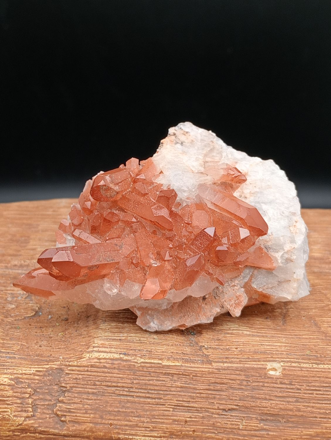 Hematiet Kwarts Cluster 