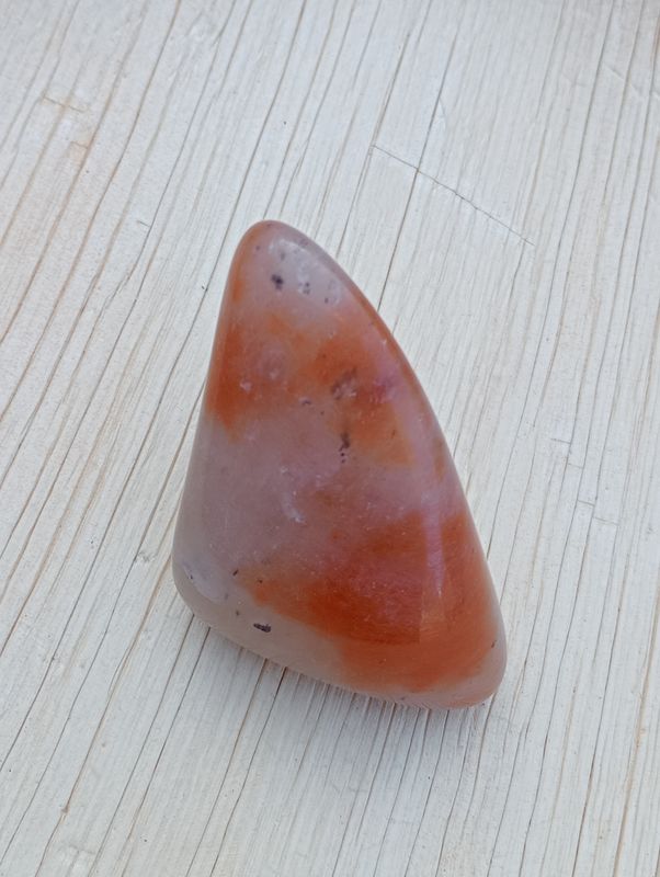 Hematiet Kwarts Handsteen