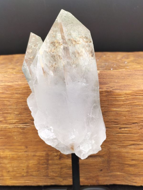 Bergkristal op standaard