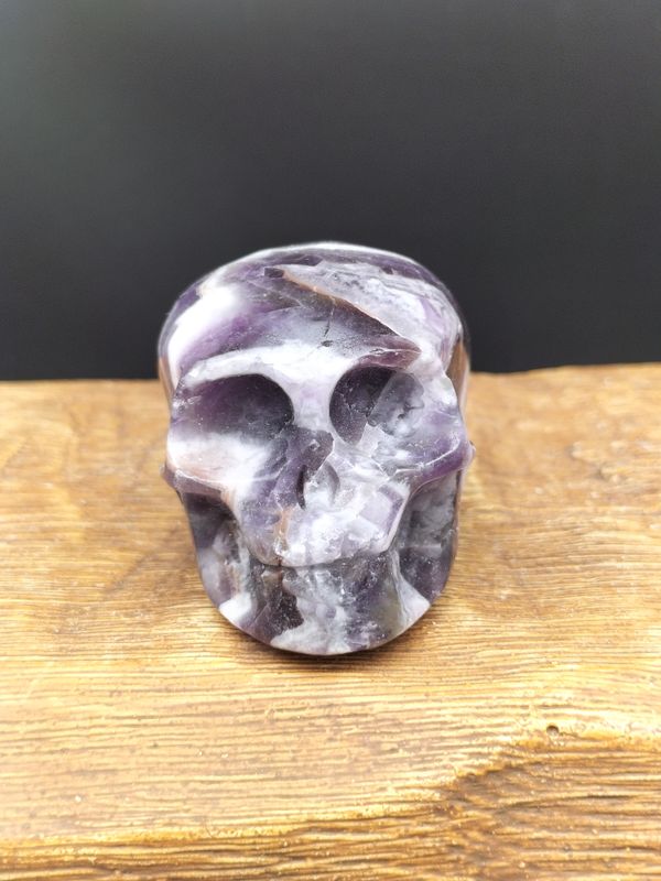 Amethist Skull