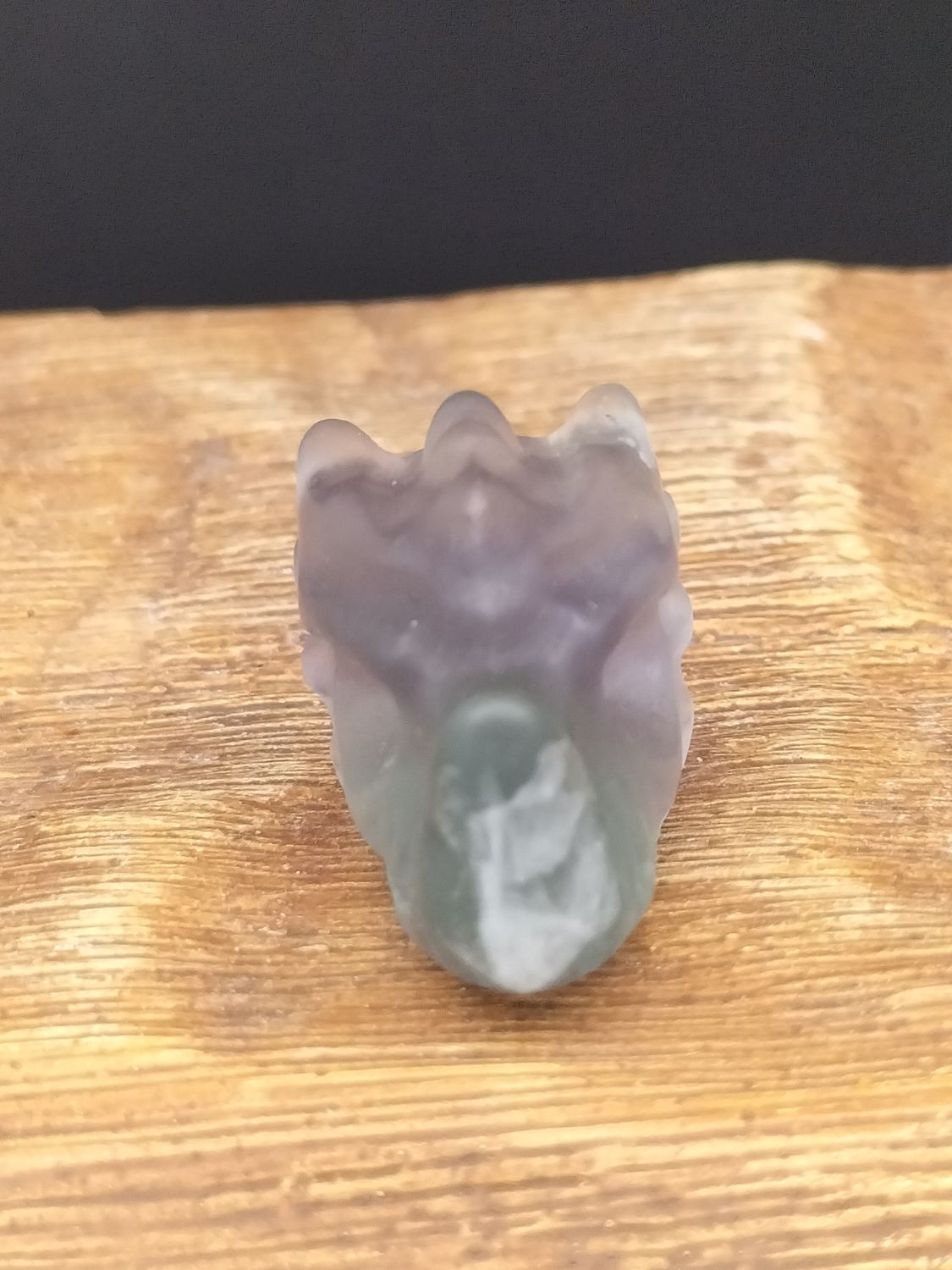 Fluoriet mini drakenkop