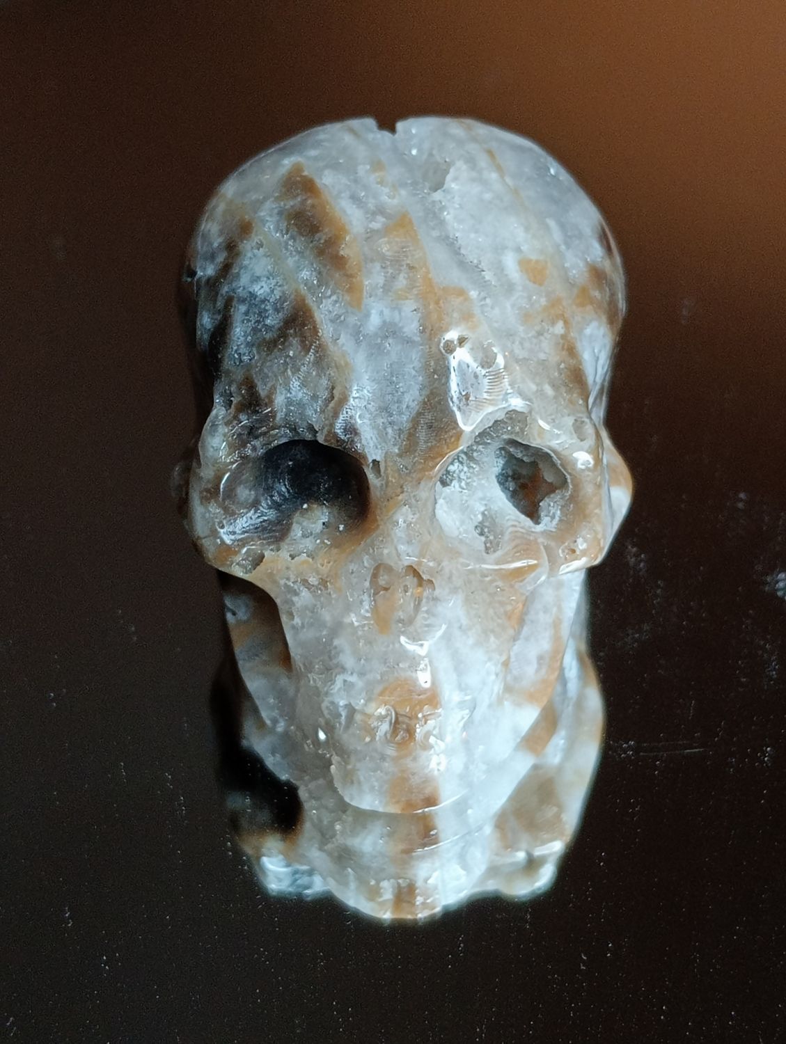 Chalcedoon Skull