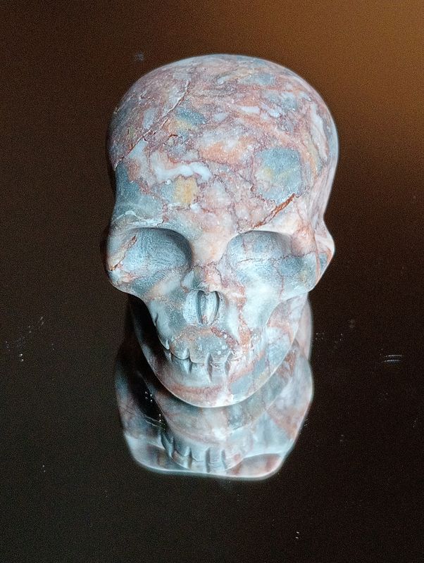 Red Vein Jaspis Skull