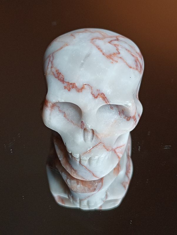 Red Vein Jaspis Skull