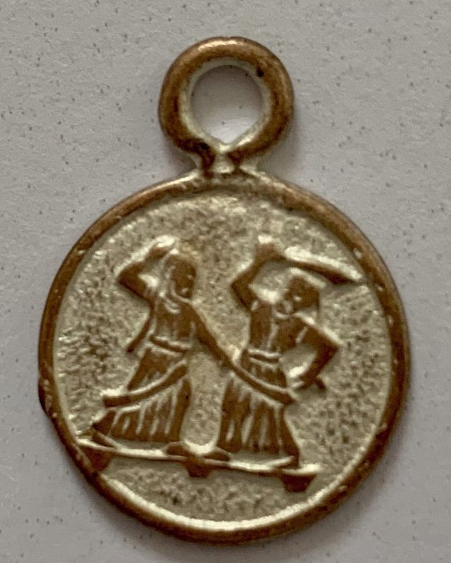 Hangertje 20mm Champagne