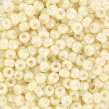 Miyuki Rocailles 8/0 0594 Ceylon Cream