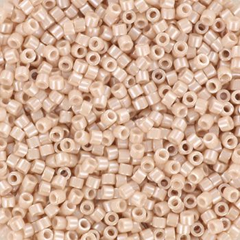 Miyuki Delica 11/0 DB-1535 Opaque Ceylon Pink Champagne