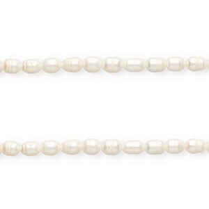Imperfecte Zoetwaterparels rice 9x7-8mm Naturel white, 2 stuks
