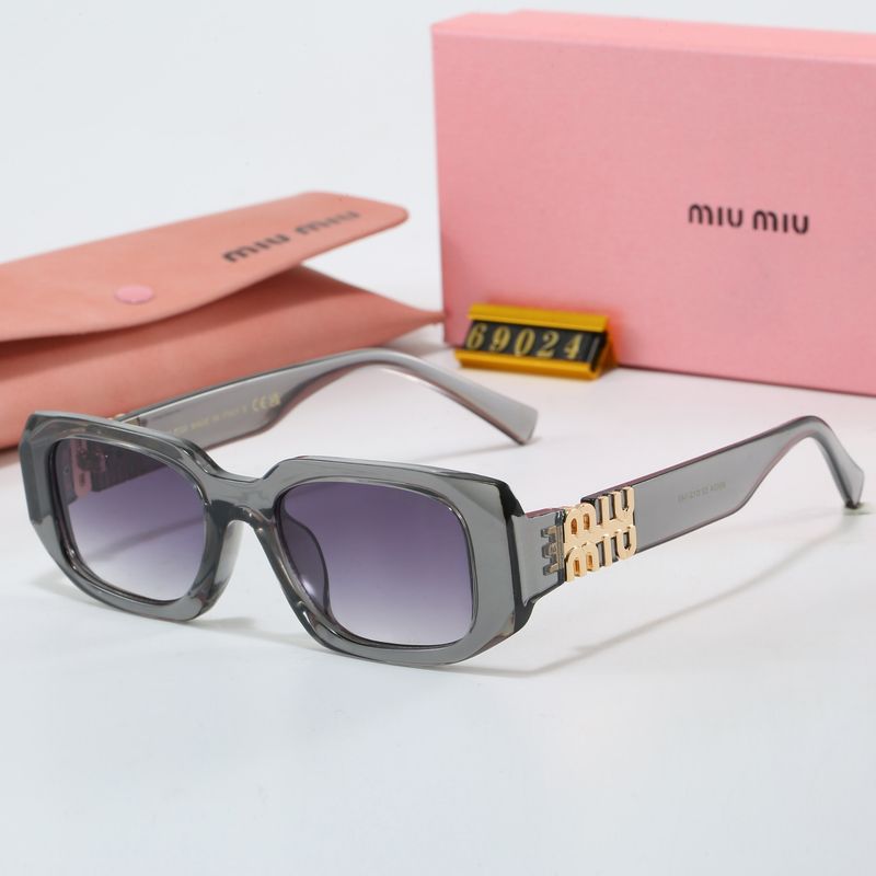 MIU MIU