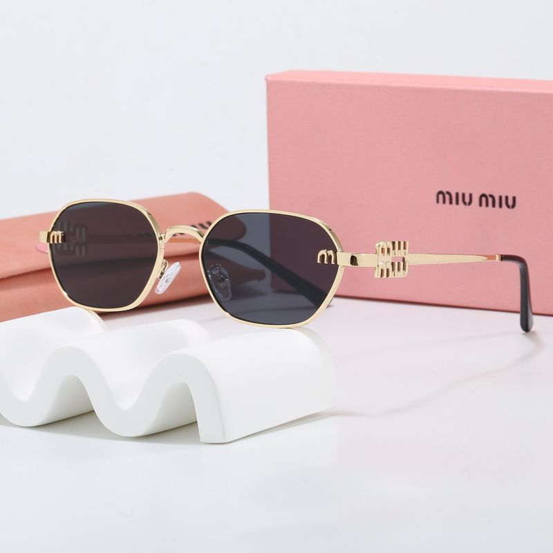 MIU MIU