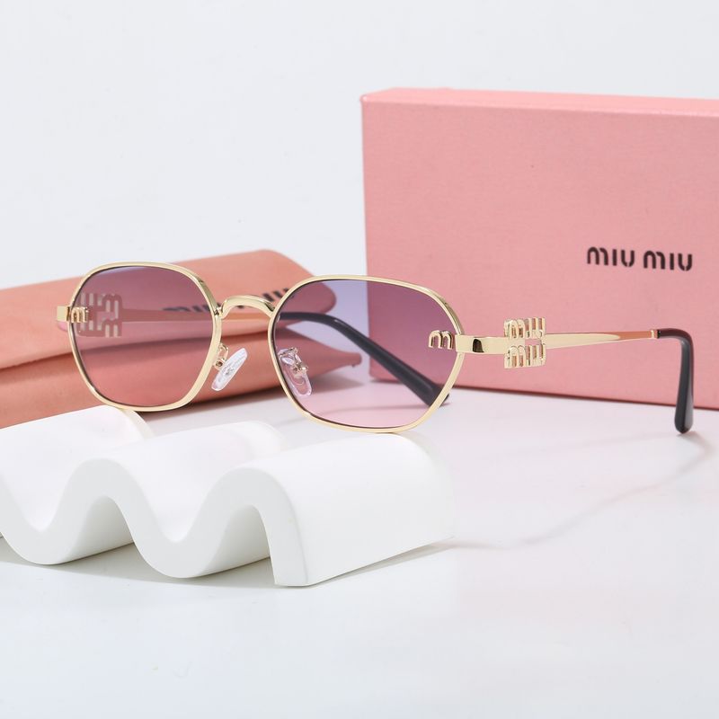 MIU MIU