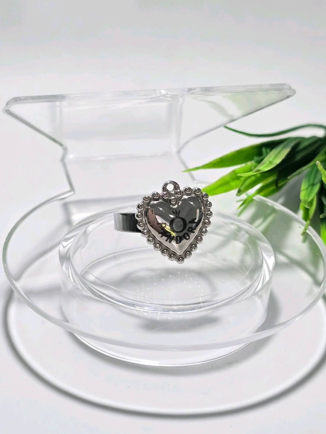 PANDORA
