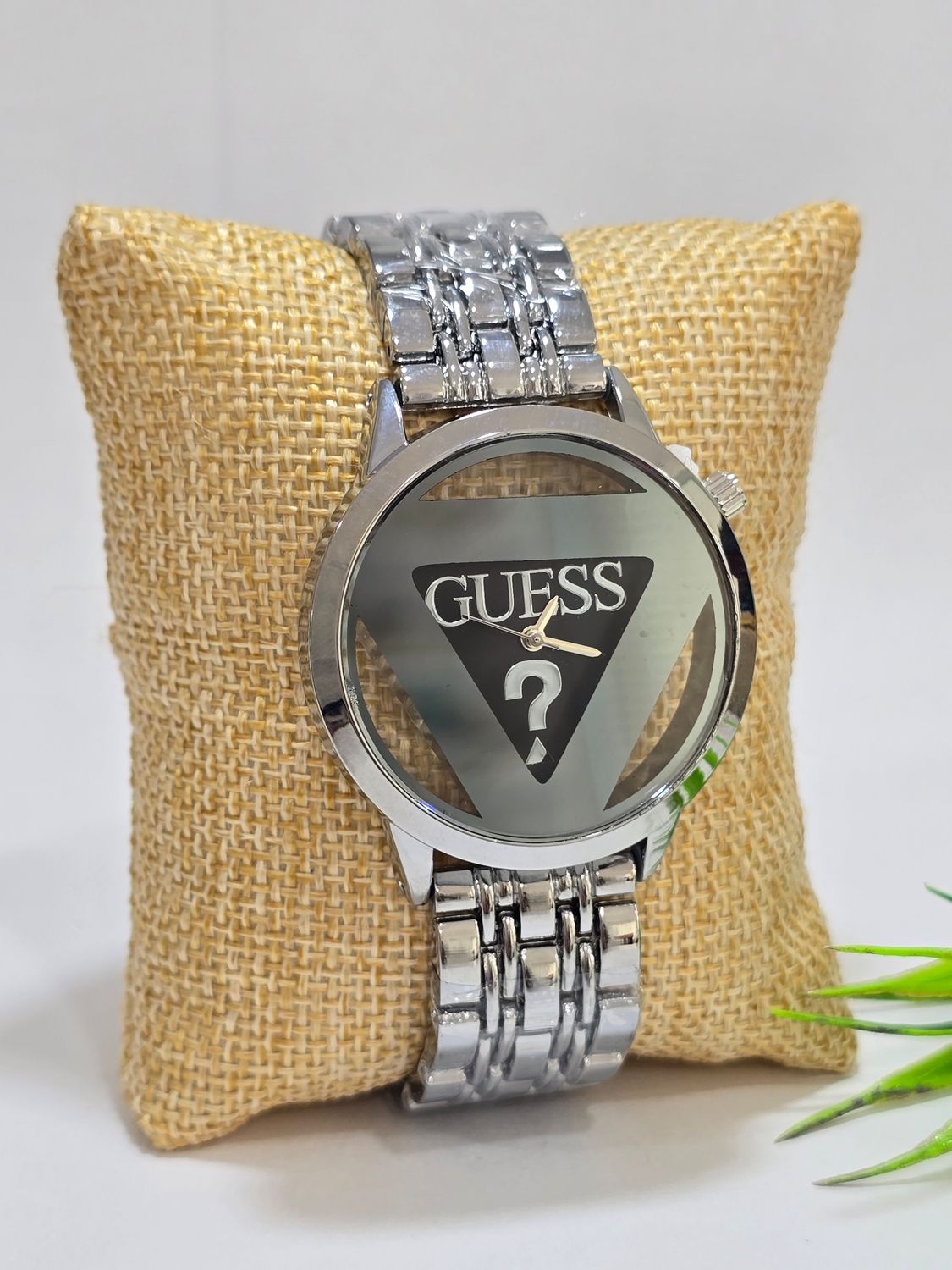 GUESS