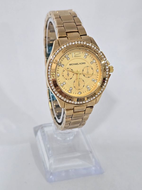 MICHAEL KORS