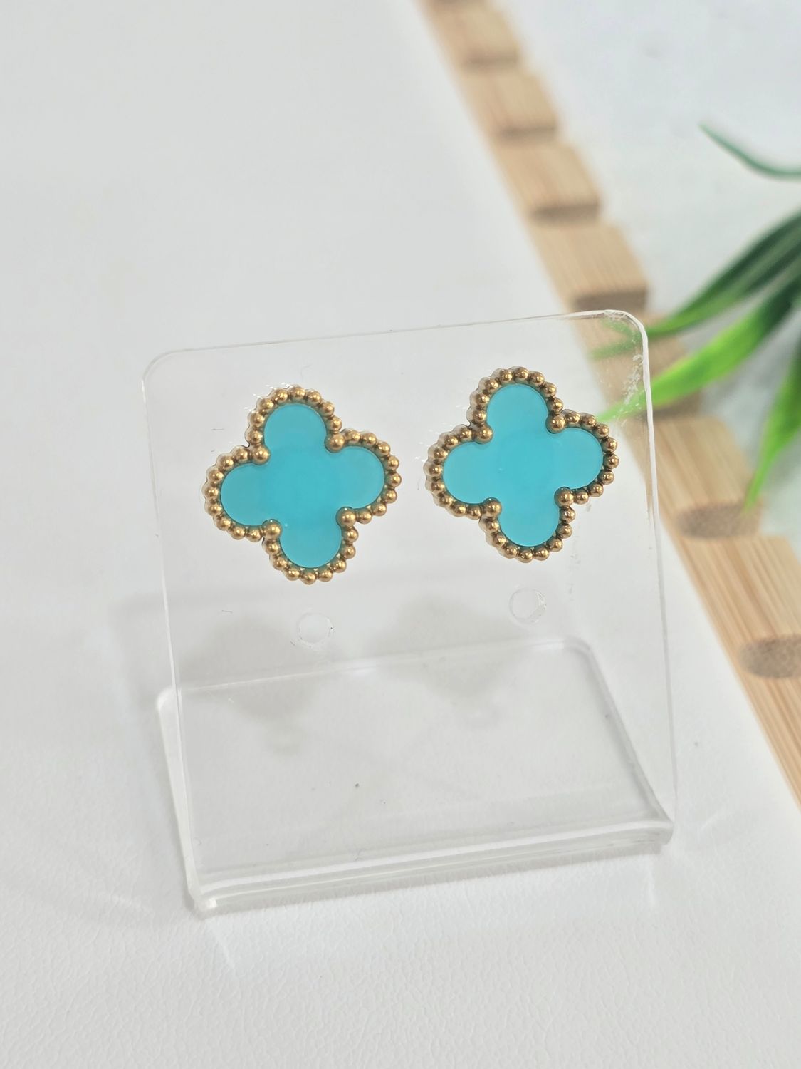 VAN CLEEF