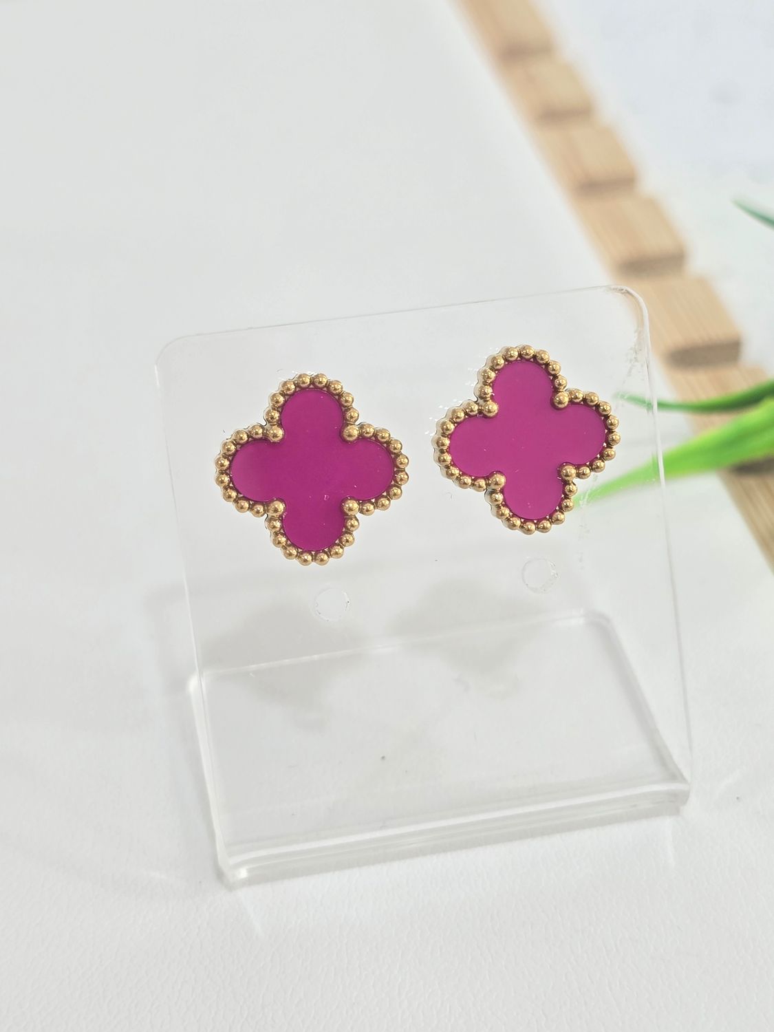 VAN CLEEF