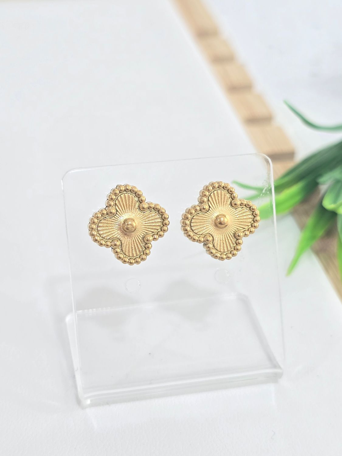 VAN CLEEF