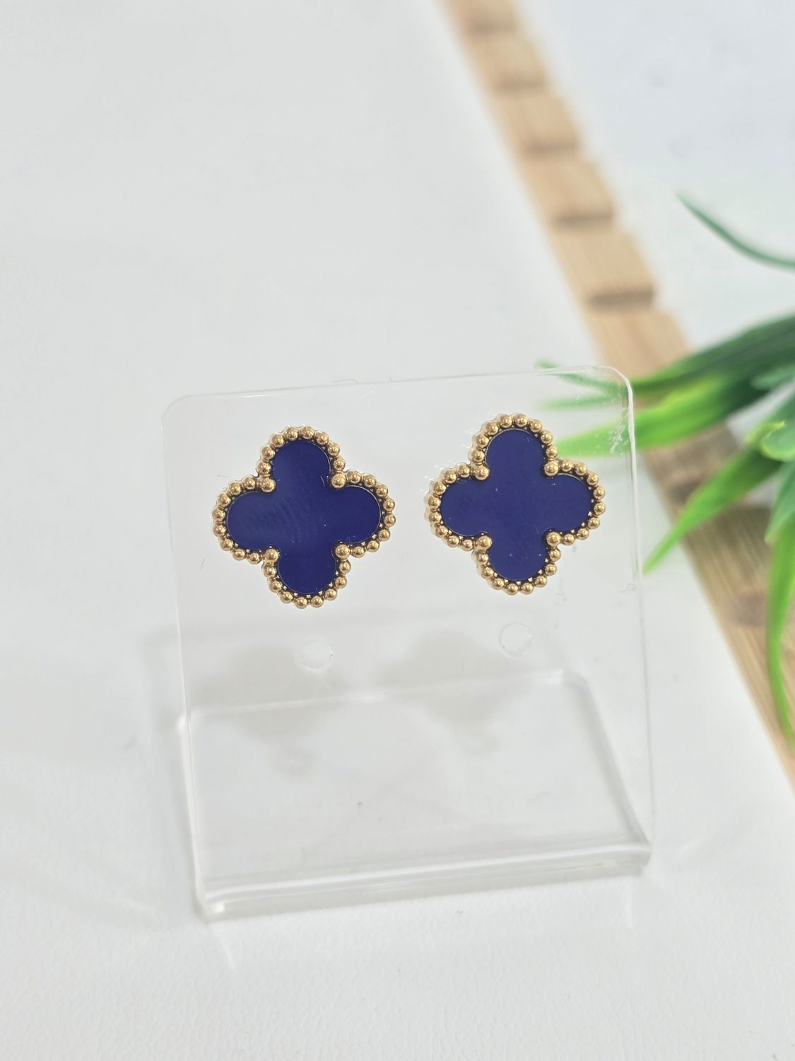 VAN CLEEF
